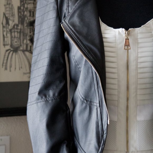 Women's Faux Leather Jacket By Qing Qing Fashion Asymmetrical Zip Closure - Picture 8 of 14
